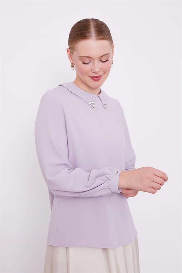 Lila Yaka İşlemeli Bluz