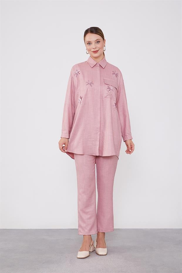 Pembe Pul İşlemeli Gölek Yaka İkili Takım