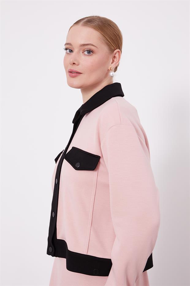 Pudra-Siyah Gömlek Yaka Çıtçıtlı Etekli Takım