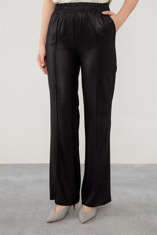 Siyah Asimetrik Kesim Balon Kol Pantolonlu Takım