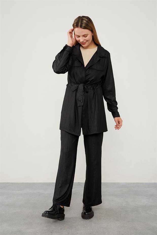 Siyah Yakası Taş İşlemeli Ceket Takım