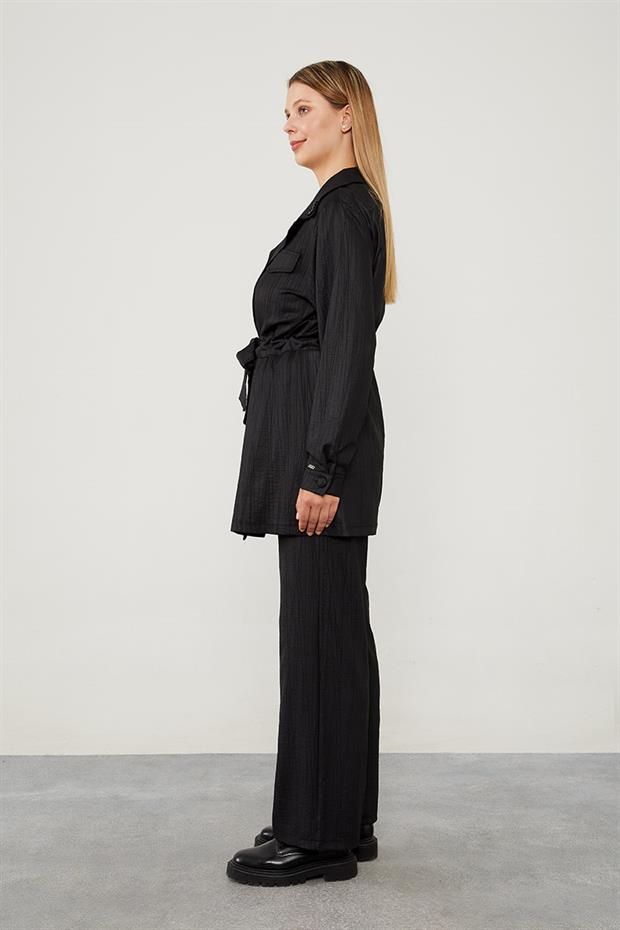 Siyah Yakası Taş İşlemeli Ceket Takım