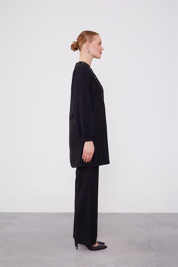 Siyah Boncuk İşlemeli Tunik Takım