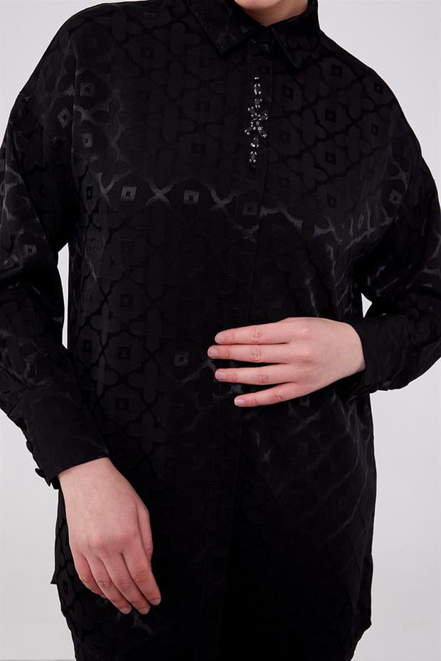 Siyah Çiçek Desen Jakarlı İkili Takım