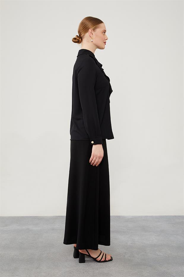 Siyah Fırfır Detaylı Gömlek