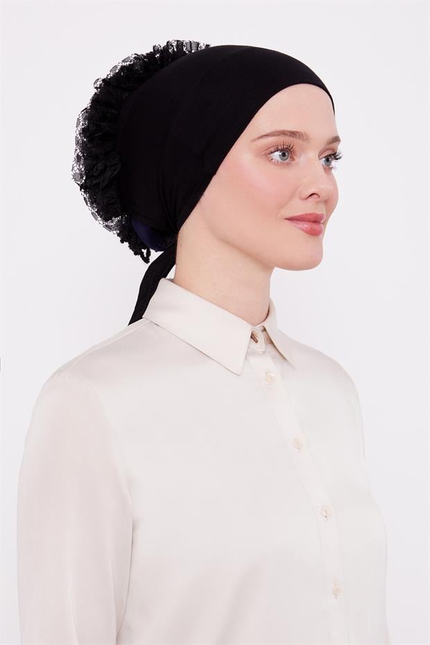 Siyah Silikonlu Dikişsiz Fırfırlı Bone