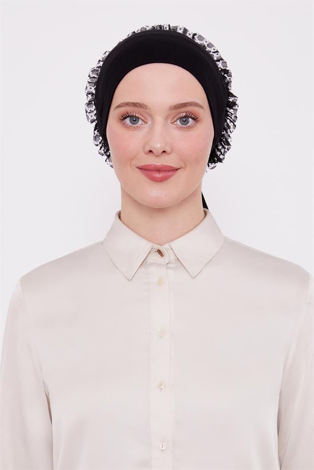 Siyah Silikonlu Dikişsiz Fırfırlı Bone