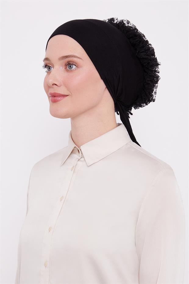 Siyah Silikonlu Dikişsiz Fırfırlı Bone