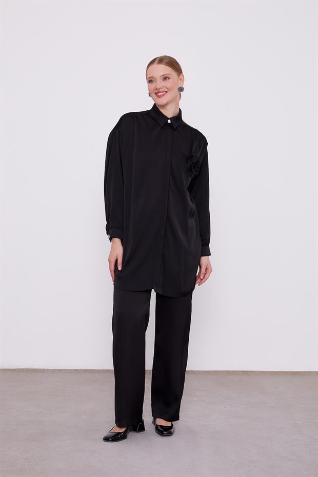 Siyah Gül Broşlu Saten İkili Takım