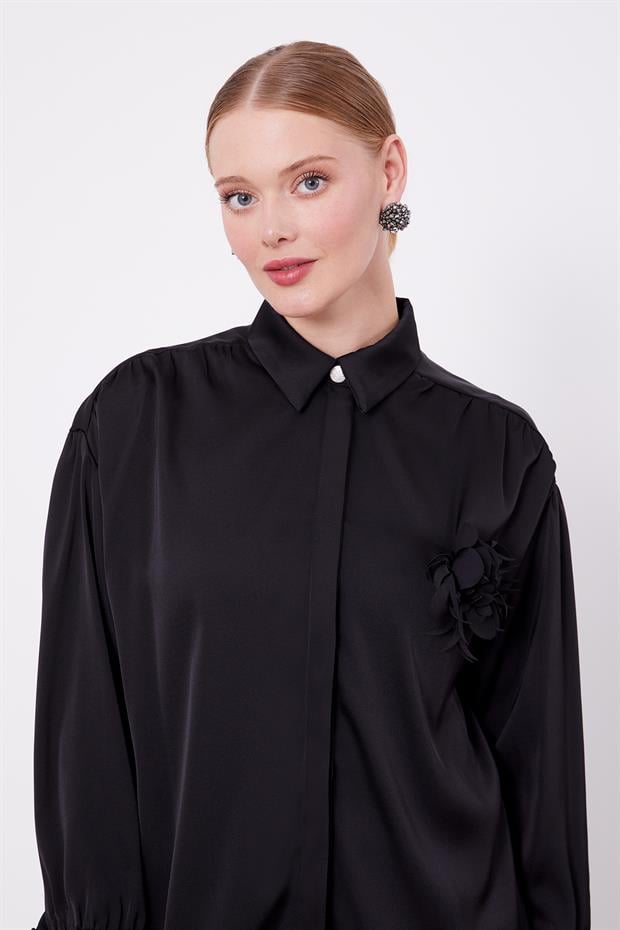 Siyah Gül Broşlu Saten İkili Takım