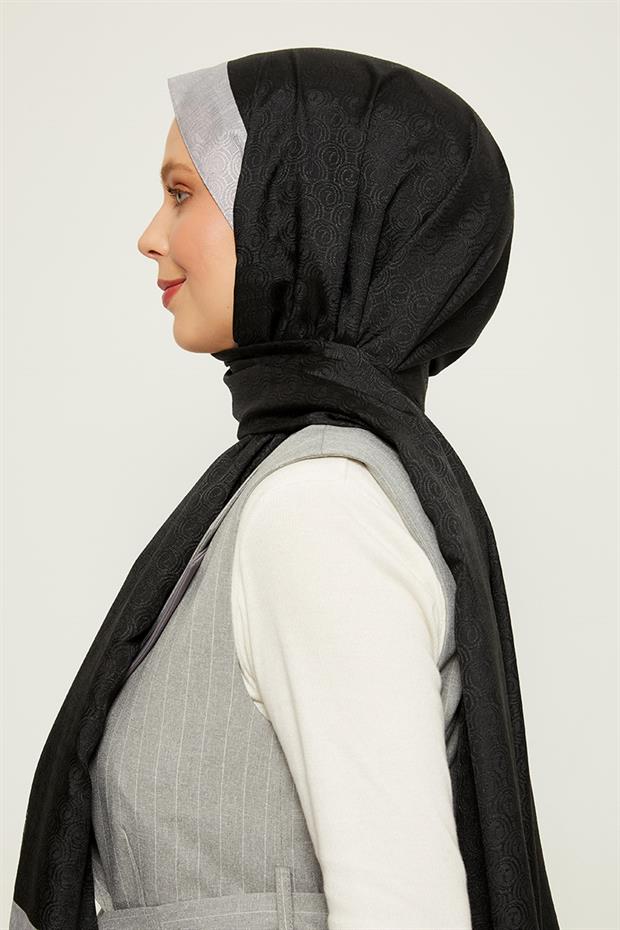 Siyah Halka Desen Monogram Şal
