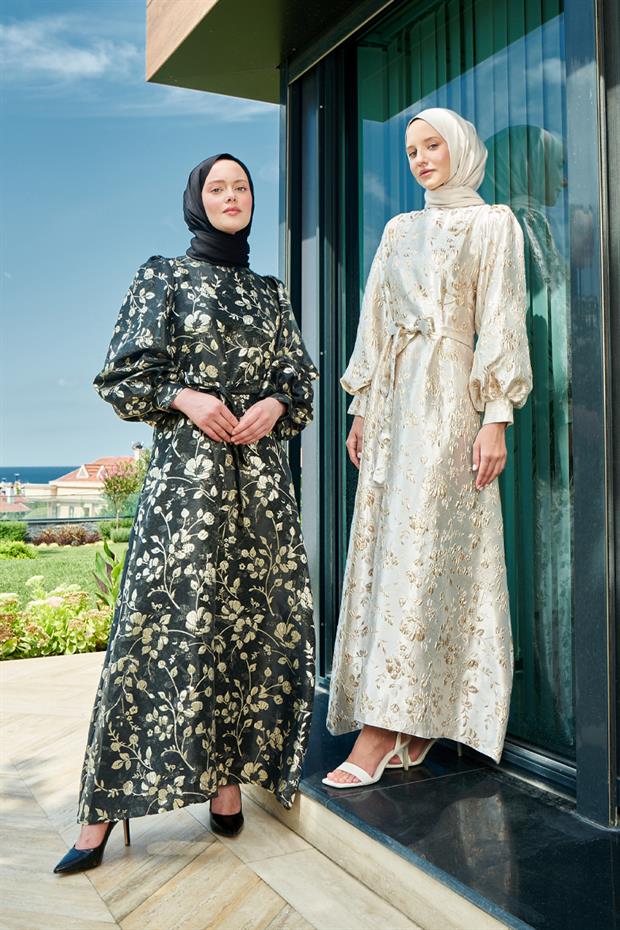 Siyah Jakarlı Balon Kol Elbise