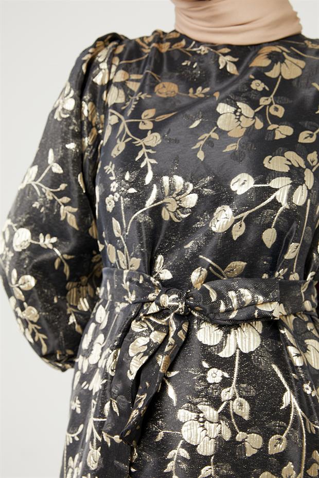 Siyah Jakarlı Balon Kol Elbise