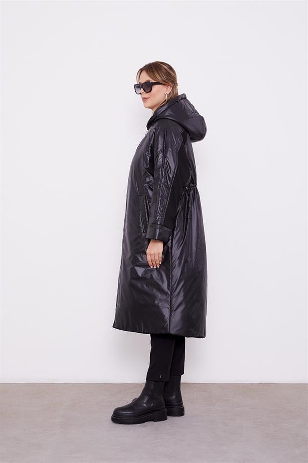 Siyah Kolları Ribana Detaylı Uzun Mont