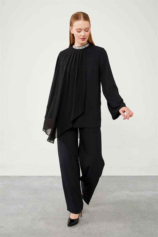 Siyah Kolyeli Şifon Tüllü Pantolonlu Takım