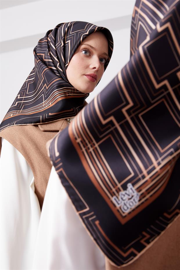 Siyah Küp Desen Twill İpek Eşarp