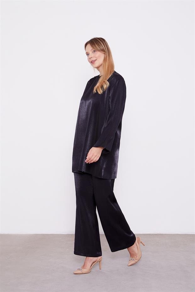 Siyah Omuz İşlemeli Saten İkili Takım