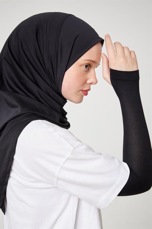 Siyah Parmak Geçirmeli Kolluk