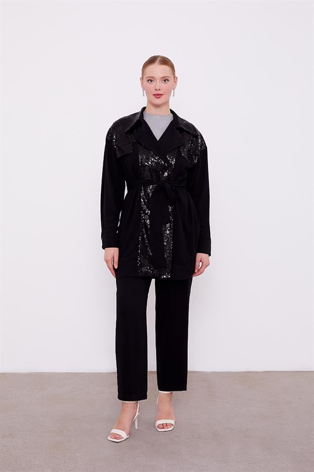 Siyah Payet İşlemeli Kuşak Bağlamalı Ceket Takım