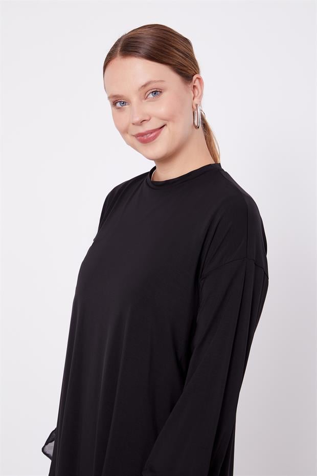 Siyah Şifon Volanlı Spor Takım