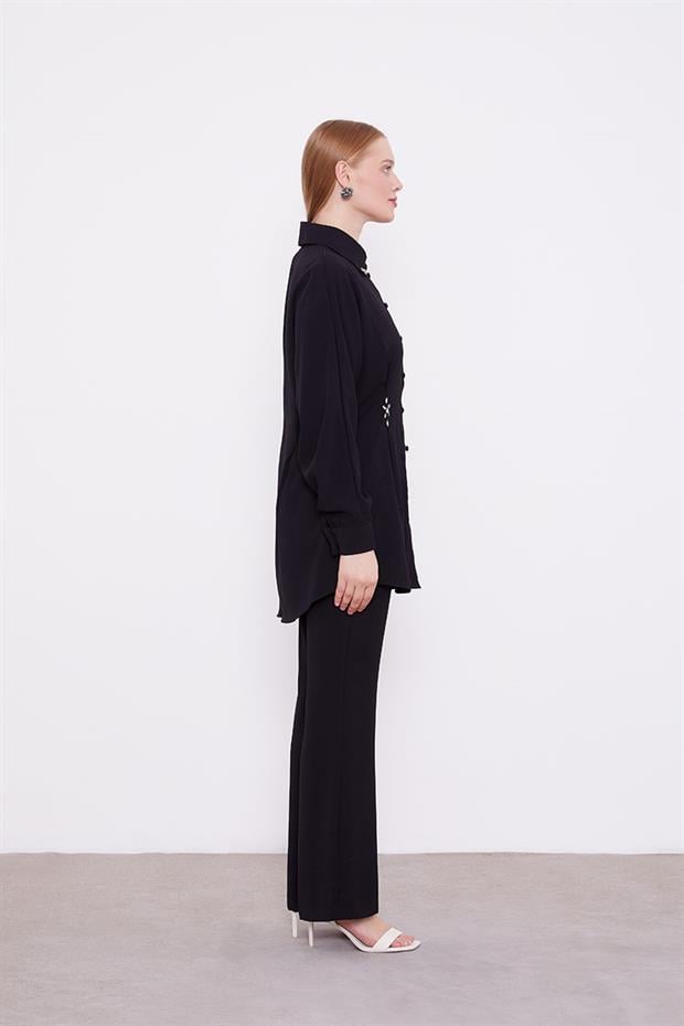 Siyah Taşlı Krepe Detaylı Tunik Takım