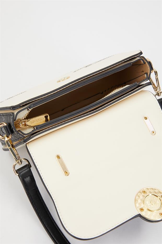 Siyah Toka İşlemeli Omuz Çantası