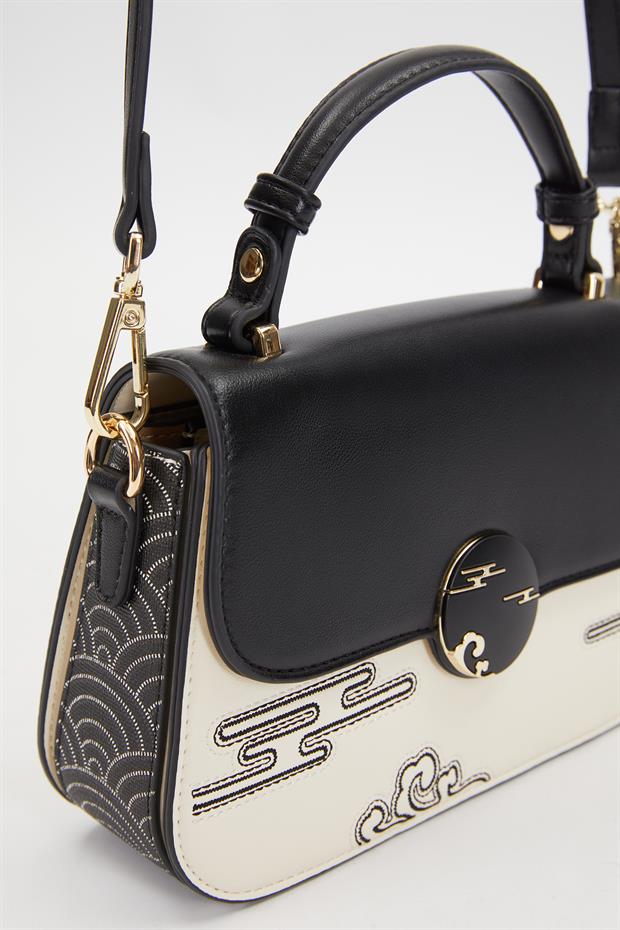 Siyah Toka İşlemeli Omuz Çantası