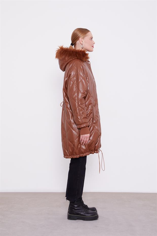 Taba Kapitone Kapüşonlu Mont