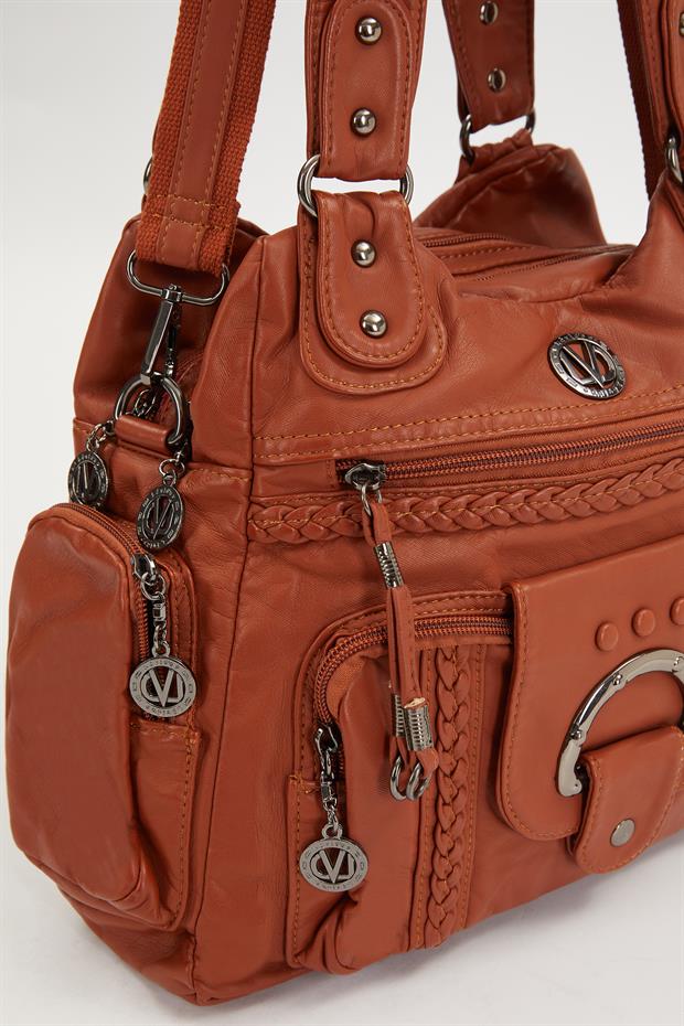 Taba Kanguru Cep Detaylı Omuz Çantası