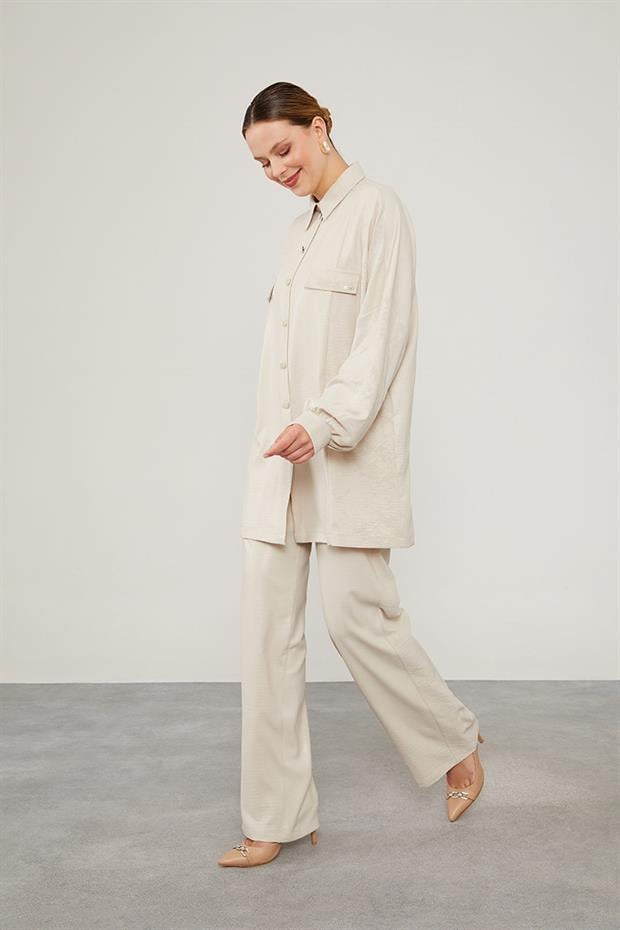 Taş Kendinden Desenli Jakarlı Takım