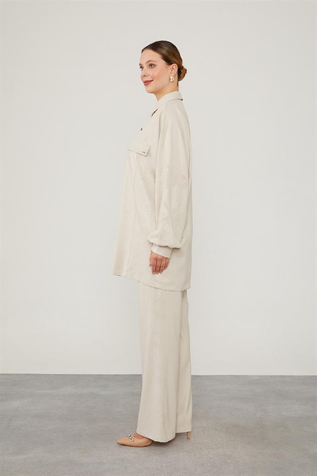 Taş Kendinden Desenli Jakarlı Takım