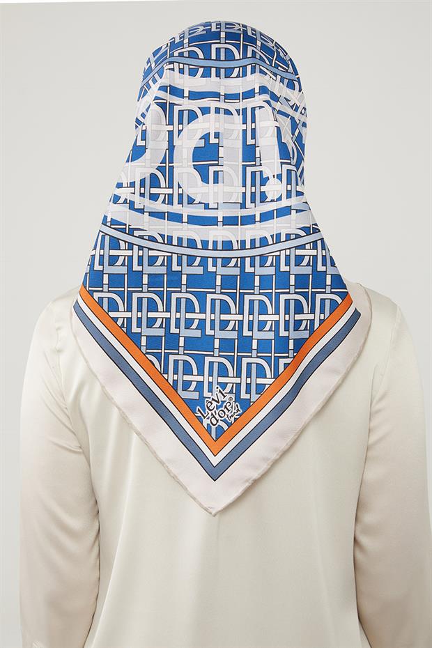 Turuncu Yazı Baskılı Trend Twill Eşarp