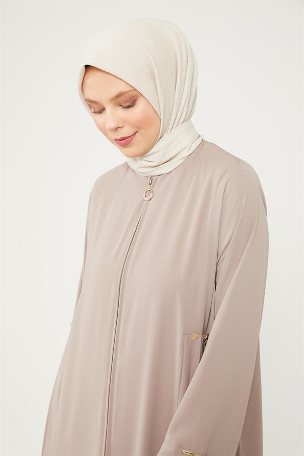 Vizon Yanları Pileli Düğme Detaylı Ferace