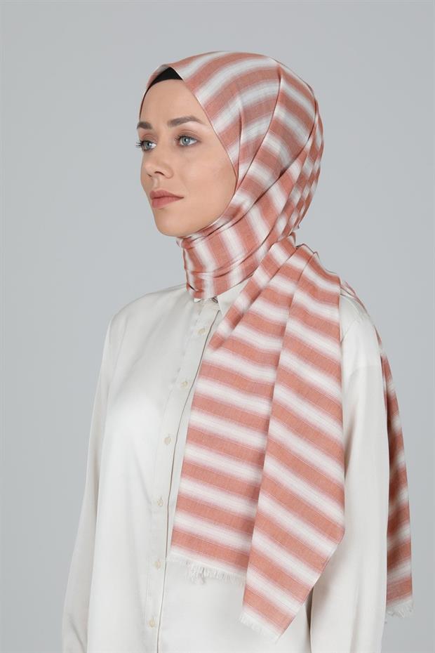 Yavruağzı Verona Şal