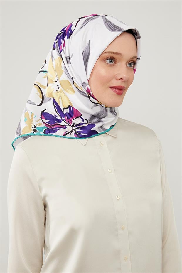 Açelya Çicek Desenli Trend Twill Eşarp Yeşil
