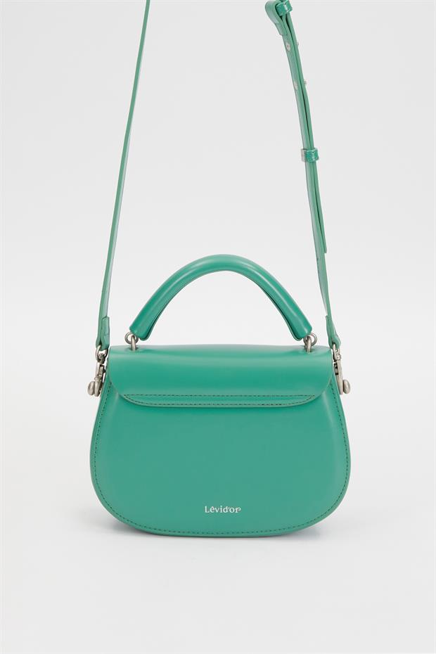 Yeşil Kalp Akseuarlı El Çantası