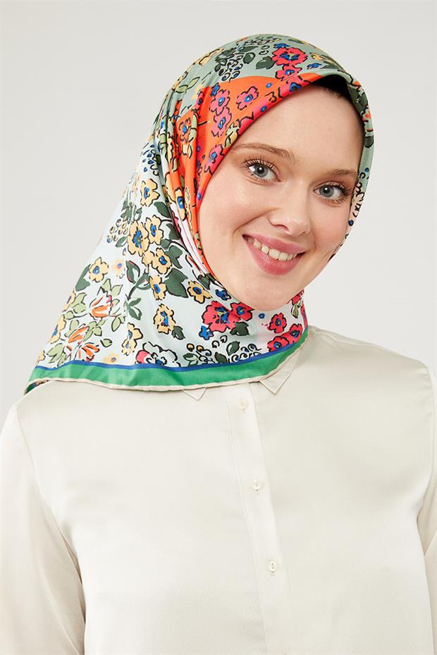 Yeşil Mine Çiçeği Trend Twill Eşarp