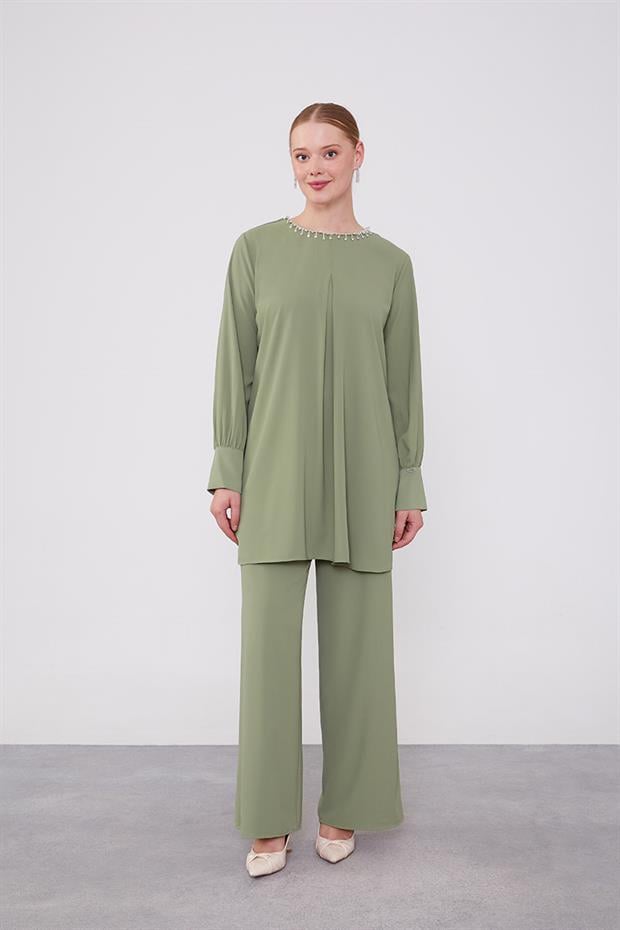 Yeşil Yakası Taş İşlemeli Şifon Tunik Takım