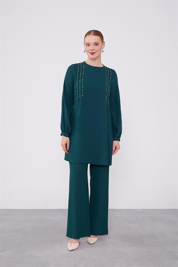 Zümrüt Yeşili Boncuk İşlemeli Tunik Takım