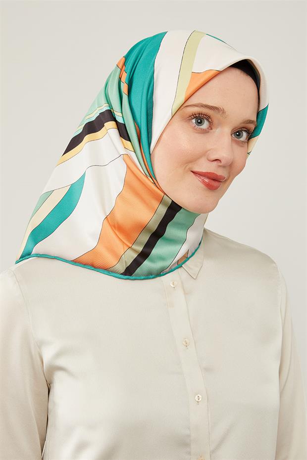 Zümrüt Yeşili Kalın Çizgili Eşarp