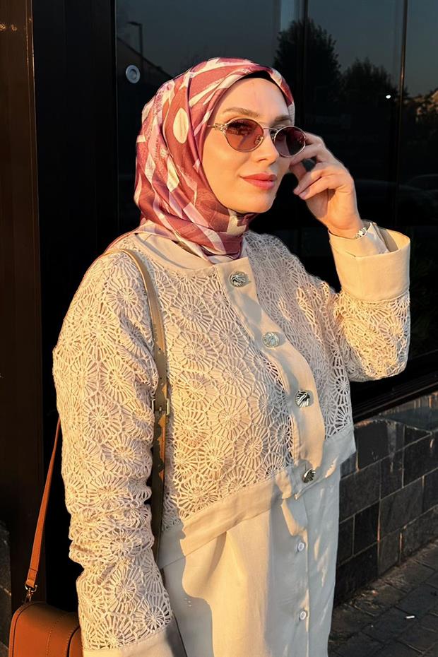 Lila Harf Baskılı Twill İpek Eşarp