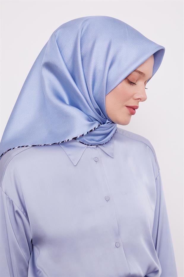 Mavi Benekli Twill İpek Eşarp