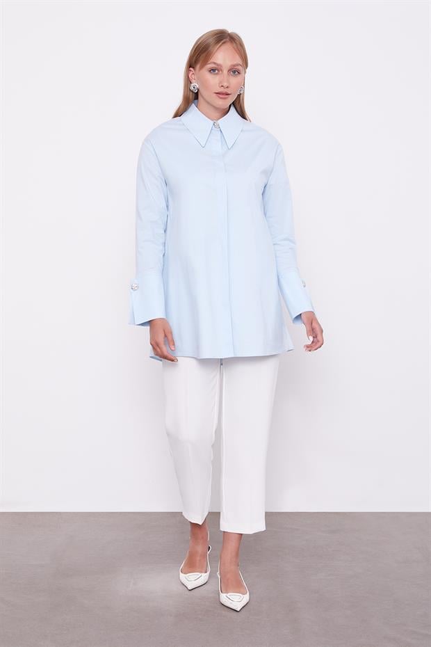 Mavi Broş Düğme Detaylı Gömlek