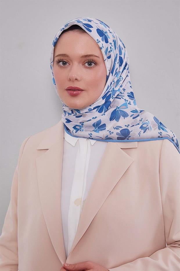 Mavi Çiçek Desen Soft Eşarp
