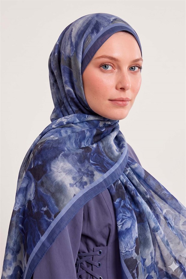 Mavi Gül Desenli Tencel Şal