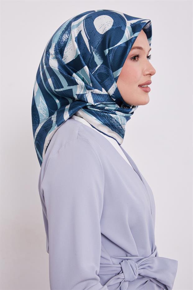 Mavi Harf Baskılı Twill İpek Eşarp