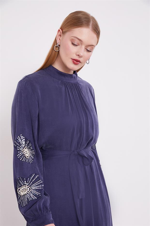 Mavi İnci Nakış Detaylı Cuıpra Elbise