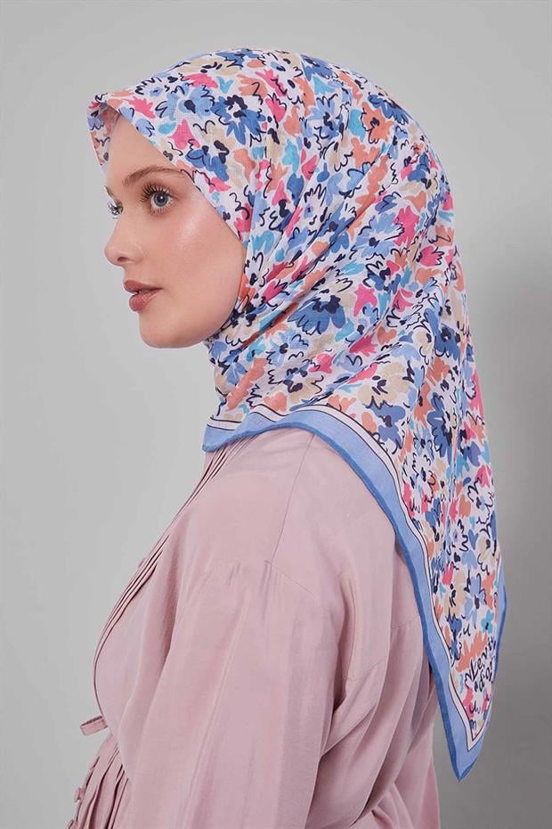 Mavi Karışık Çiçek Desen Soft Eşarp