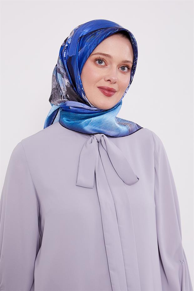 Mavi İnce Çizgi Desen Twill İpek Eşarp