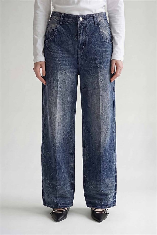 Mavi Kırışık Görünümlü Geniş Paça Jean